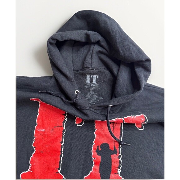 IT Movie Pennywise Black Hoodie Pullover Sweatshirt Size XL Sweater Halloween - Picture 2 of 5
